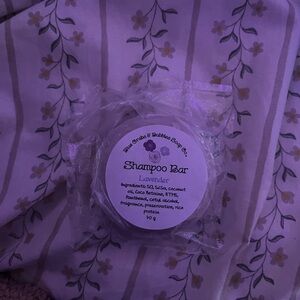 Blue Crabs & Bubbles Lavender Shampoo Bar - Purple
